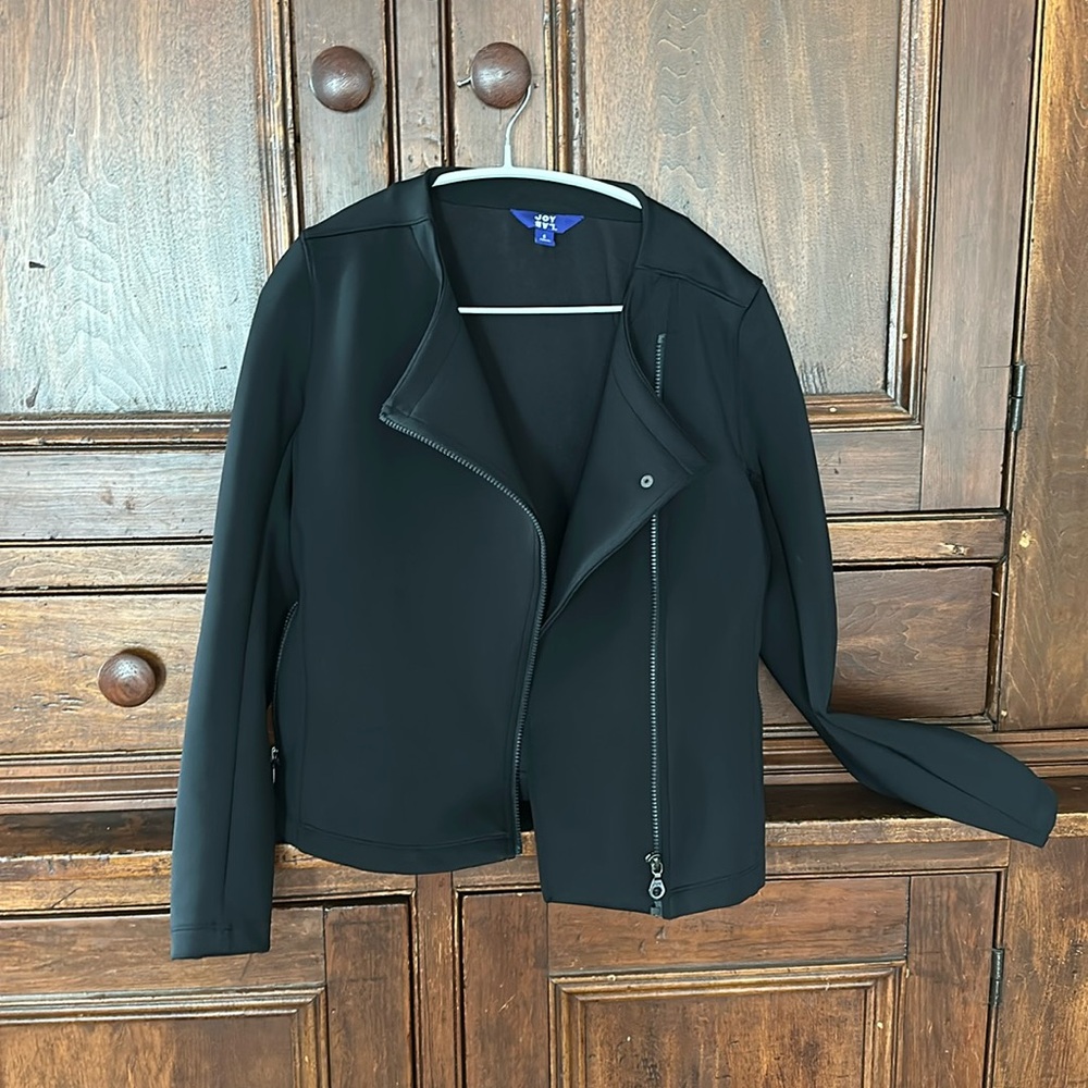 Black jacket size small